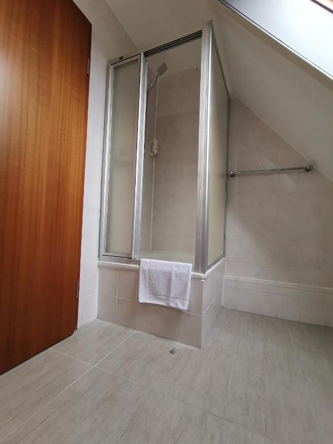 Hotel Zur Linde Rommerskirchen Szoba fotó